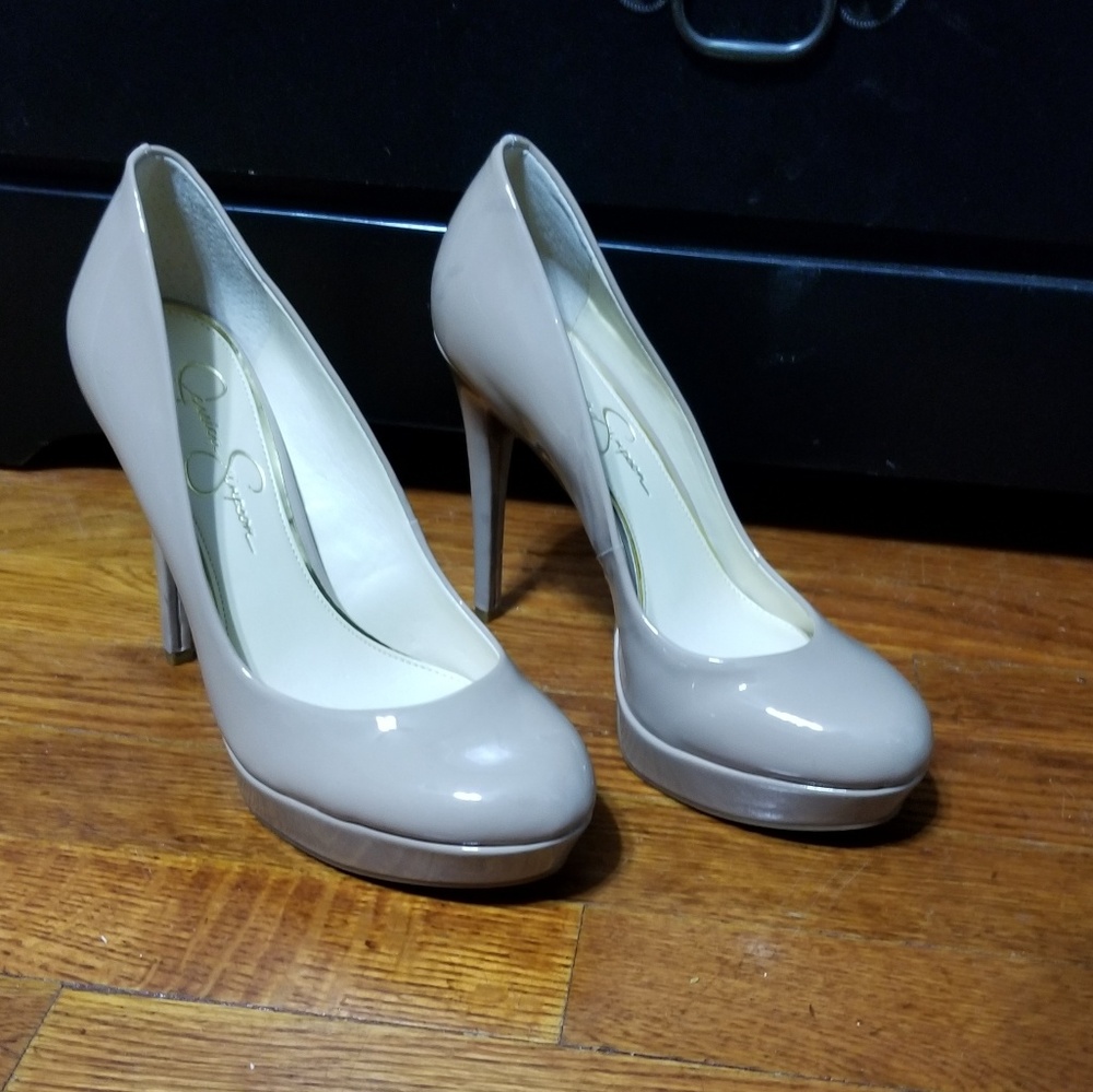 Jessica Simpson high heels
